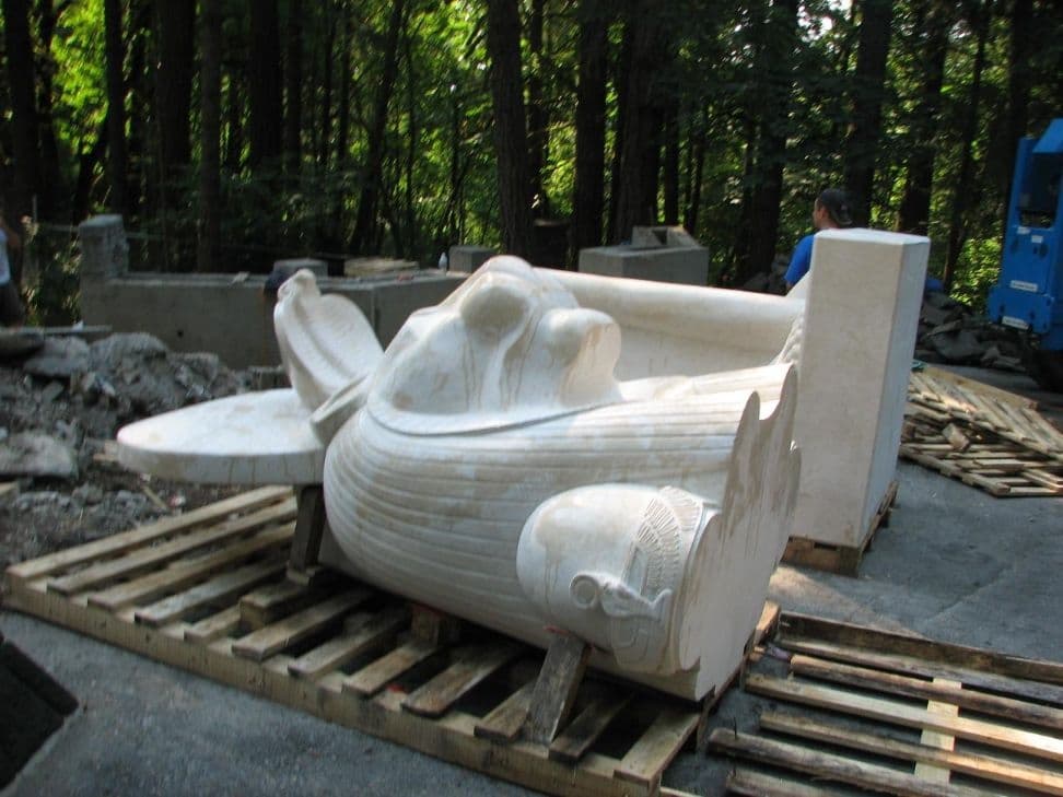 Pharaoh statue lying pallets