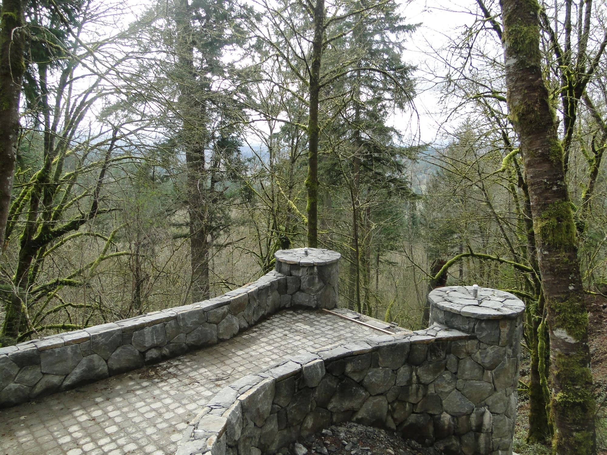 Stone bridge turret overlook